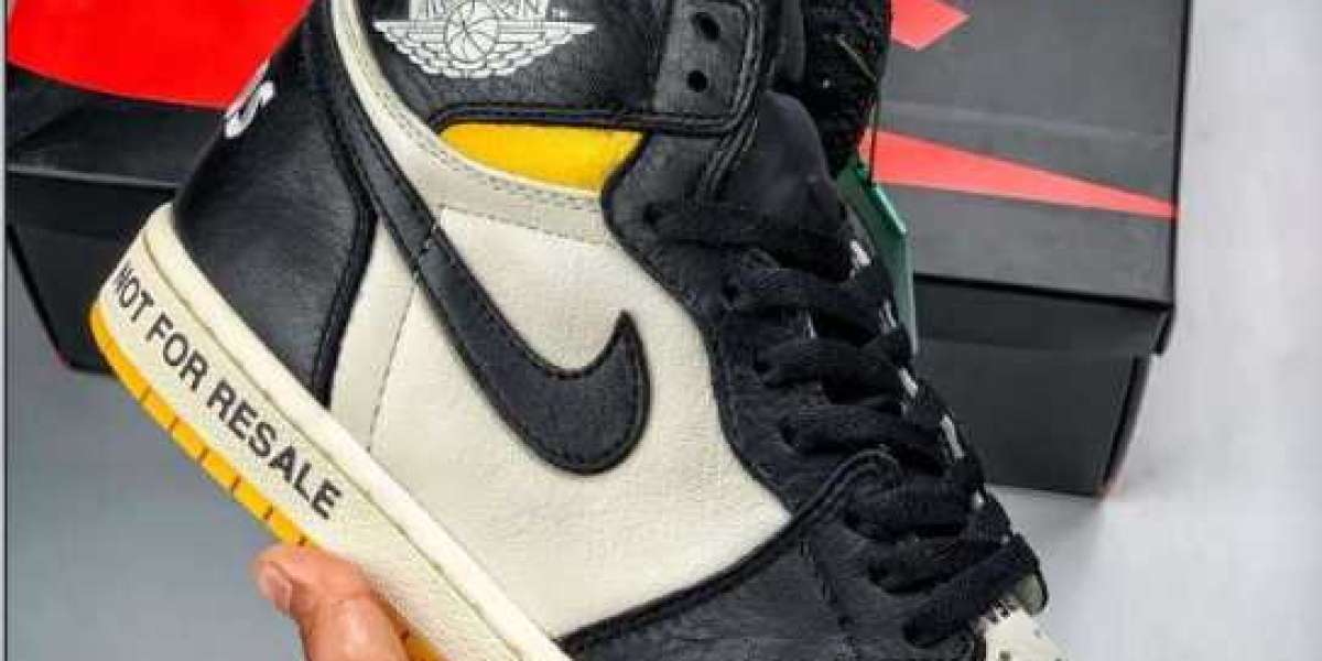 Grip søkelyset med Air Jordan 1 Not For Resale Sail Black