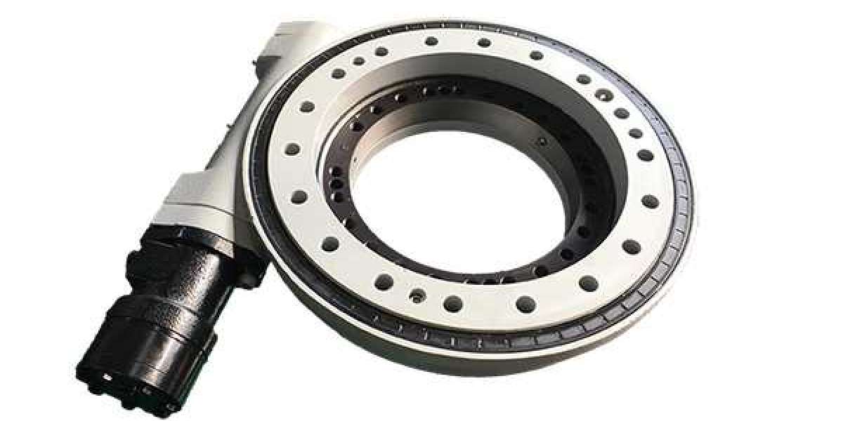 High Precision Slewing Drive SDL14-85B-25LH Characteristics and Application Analysis